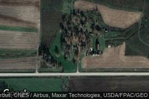 17745 25th St, Lime Springs, IA 52155