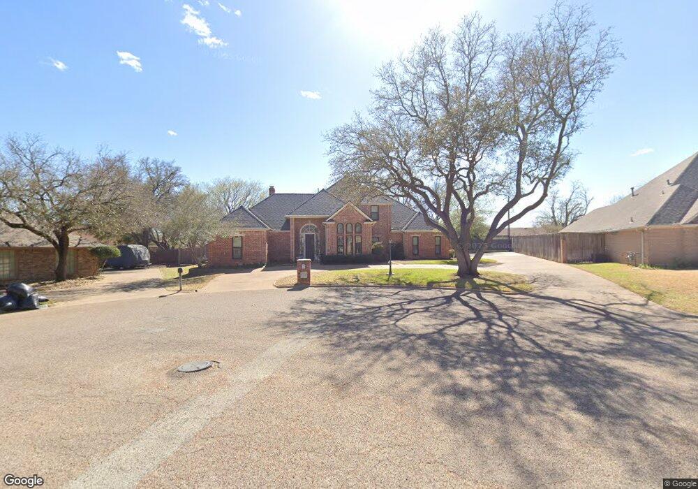 610 Stoneridge Ct, Cleburne, TX 76033 - photo 1