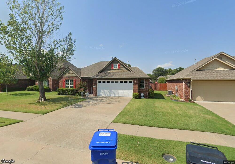 3104 W Mobile Place, Broken Arrow, OK 74011 - photo 1