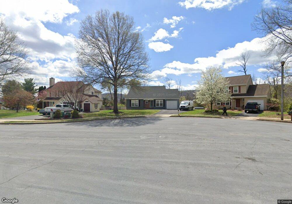 4305 Sylvan Dr, Reading, PA 19606 - photo 1