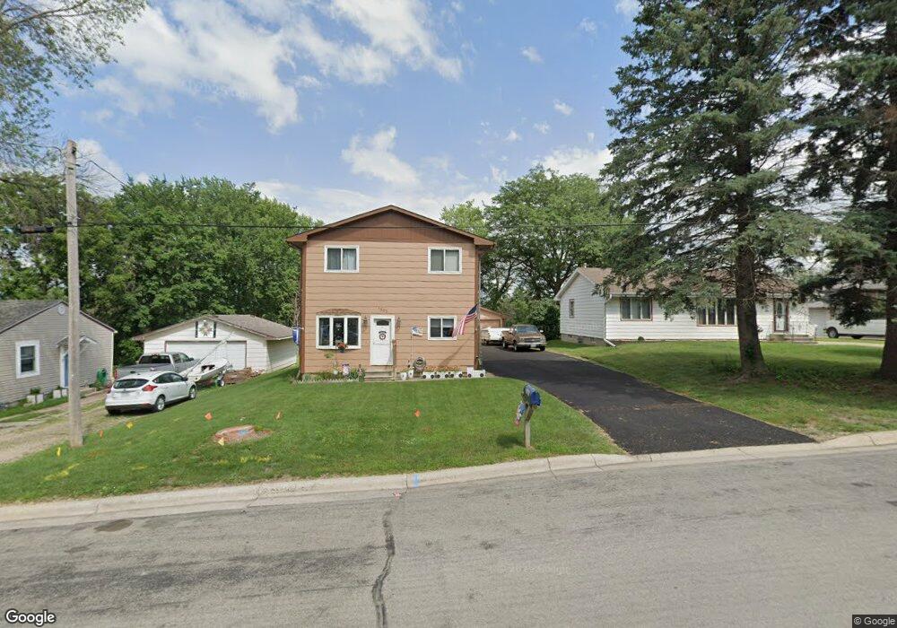 1307 S 4th Ave, Albert Lea, MN 56007 - photo 1