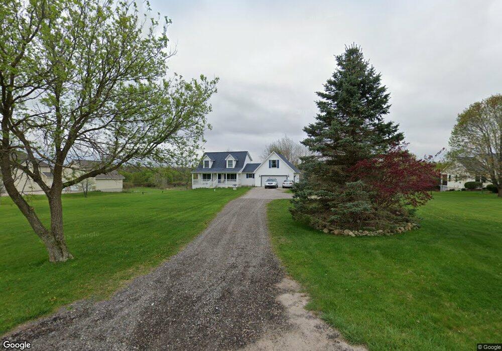 10467 Hill Rd, Swartz Creek, MI 48473 - photo 1