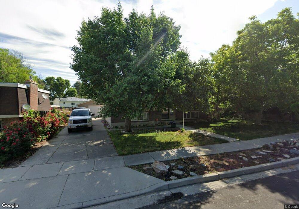 867 E Spartan Dr, Sandy, UT 84094 - photo 1