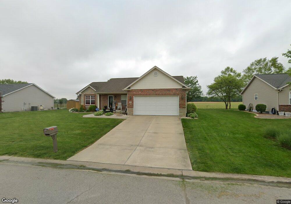 405 Telluride Dr, Freeburg, IL 62243 - photo 1