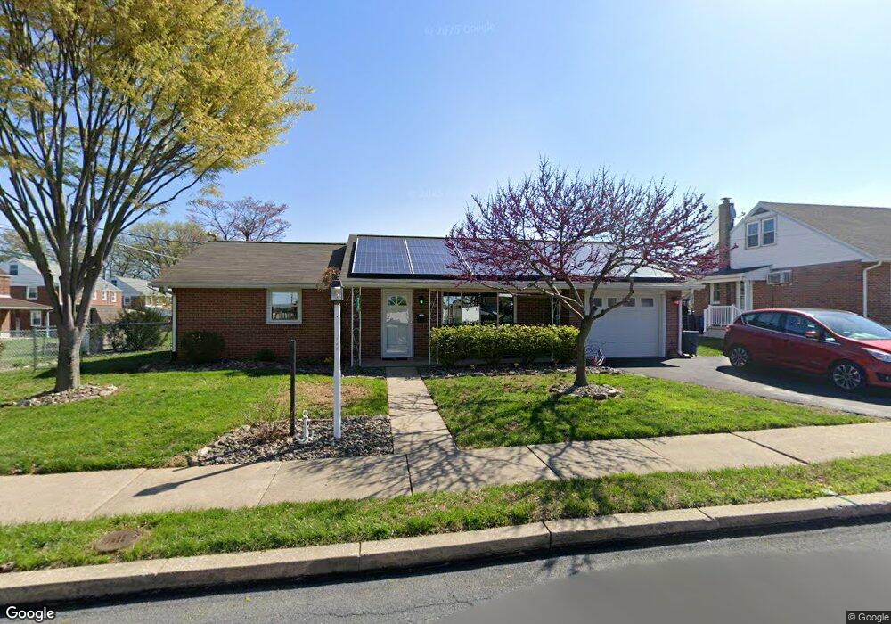 3137 Noble St, Reading, PA 19605 - photo 1