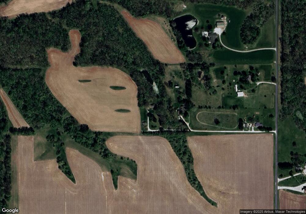 2105 E Strawn Crossing Rd, Ashland, IL 62612 - photo 1