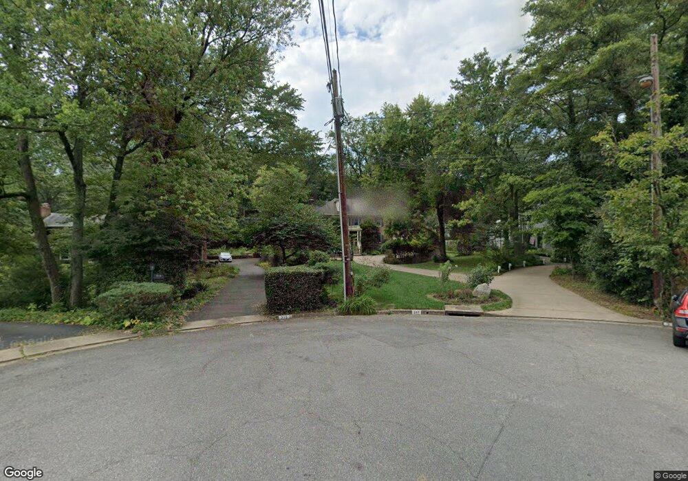 317 W Columbia St, Falls Church, VA 22046 - photo 1