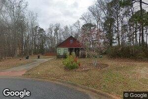 374 Live Oak Ln, Comer, GA 30629