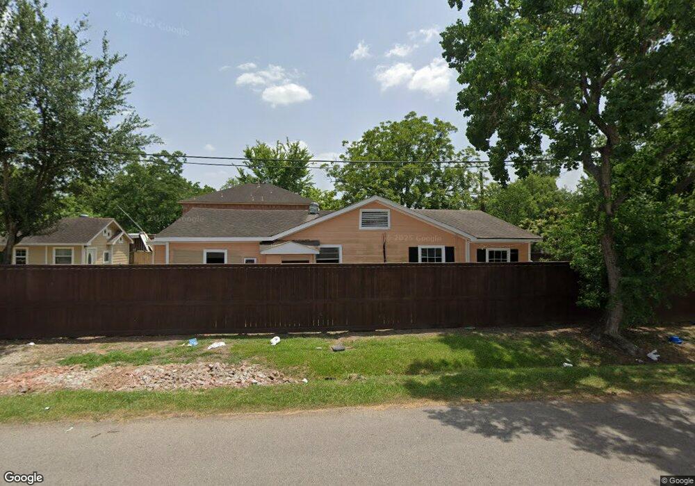 4426 Hull St, Houston, TX 77021 - photo 1