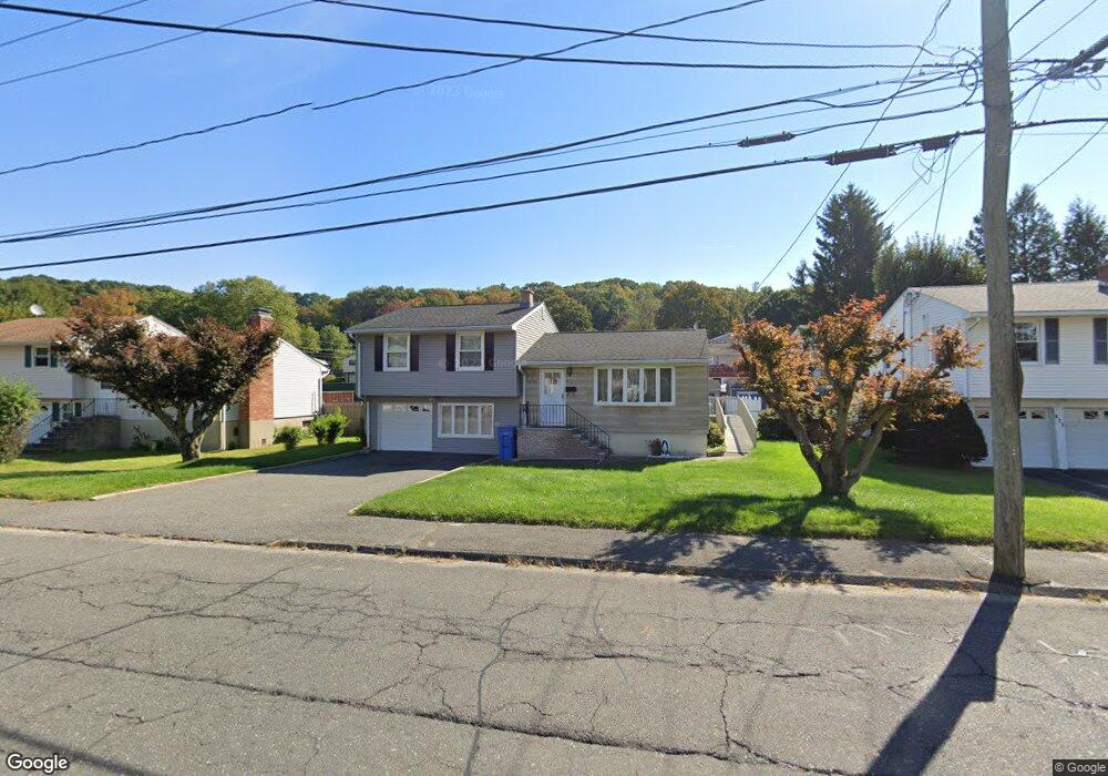 836 Woodtick Rd, Waterbury, CT 06705 - photo 1