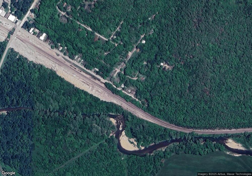 219 E 1st St, Newburg, MO 65550 - photo 1