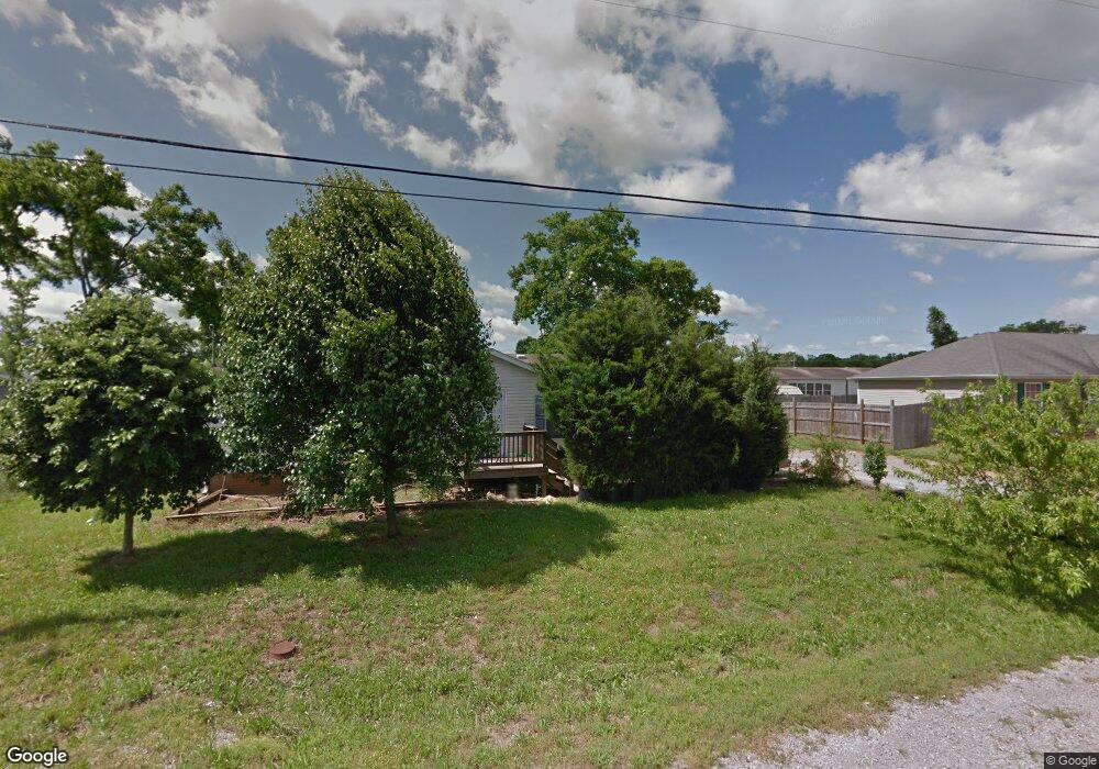 205 Cottonwood Dr, Shelbyville, TN 37160 - photo 1