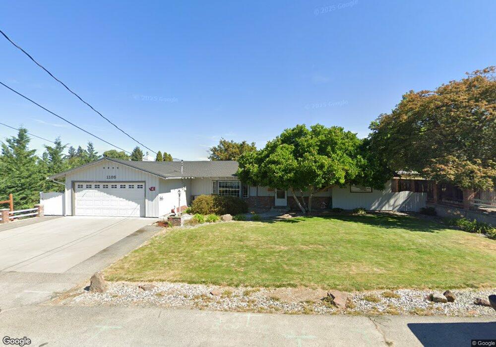 1105 Parkroy Place SE, East Wenatchee, WA 98802 - photo 1