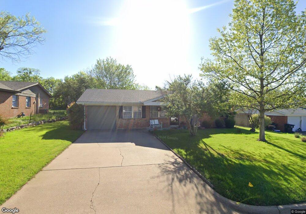 404 Hogle St, Weatherford, TX 76086 - photo 1