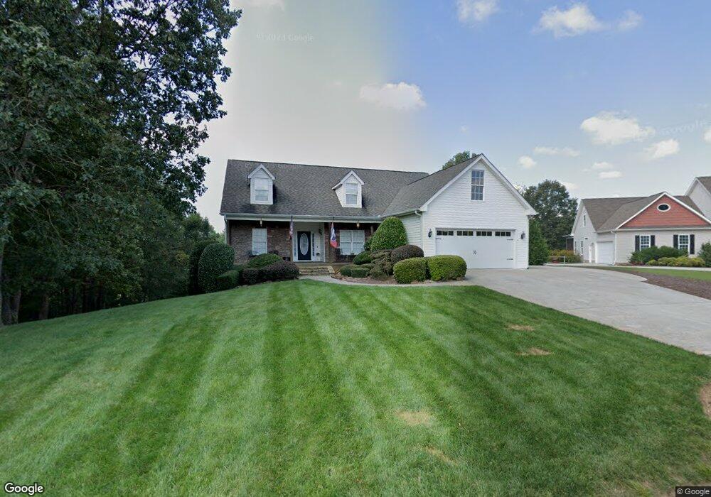 4815 Thunder River Dr, Gainesville, GA 30506 - photo 1