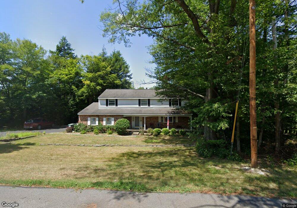 148 Droms Rd, Schenectady, NY 12302 - photo 1