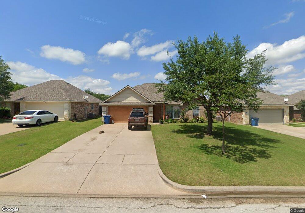 802 Spring Creek St, Cleburne, TX 76031 - photo 1