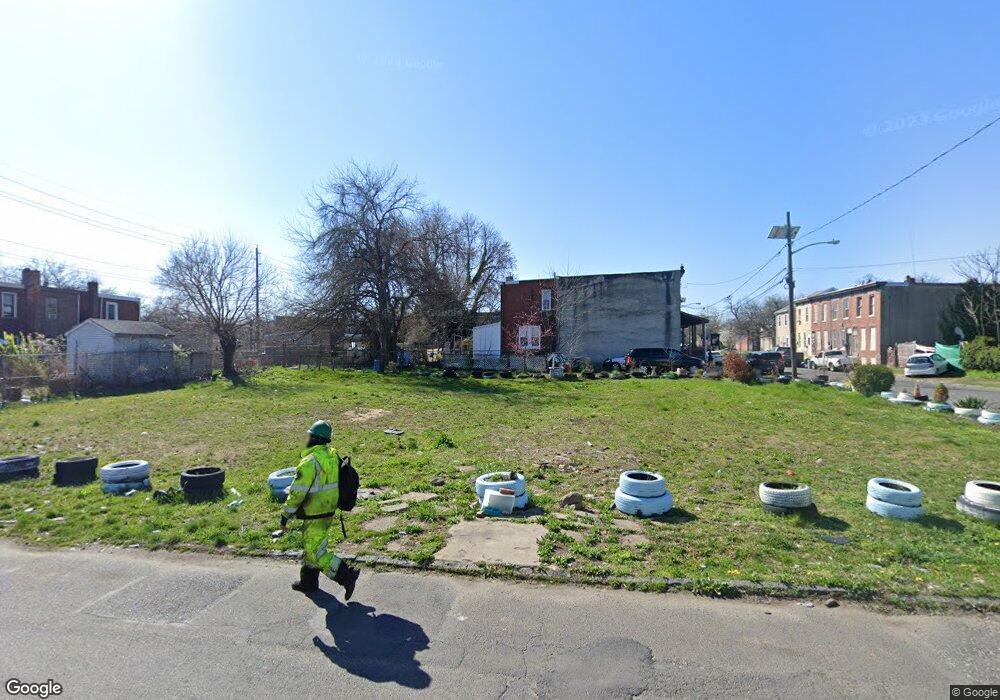 560 Jackson St, Camden, NJ 08104 - photo 1