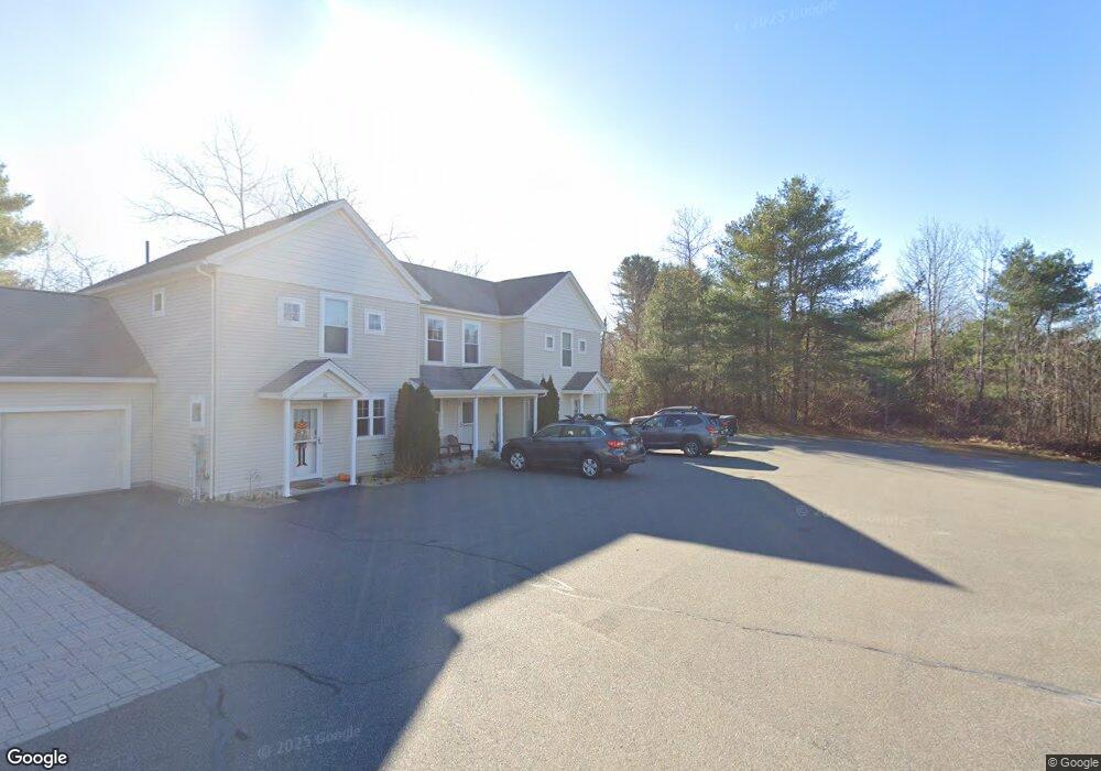 24 Edgefield Ln, Brunswick, ME 04011 - photo 1