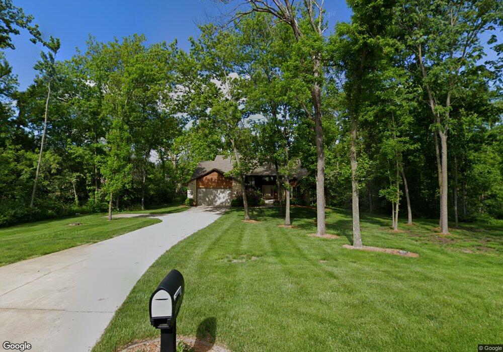 4812 Deer View Rd, Cedar Rapids, IA 52411 - photo 1