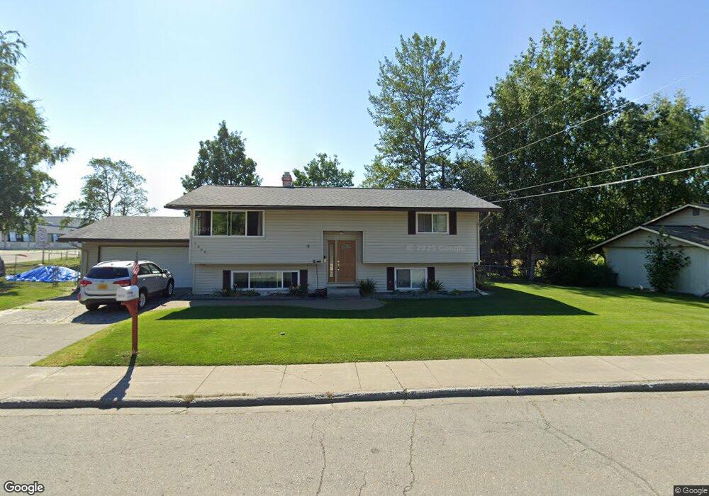 1564 Cache Dr, Anchorage, AK 99507 - photo 1