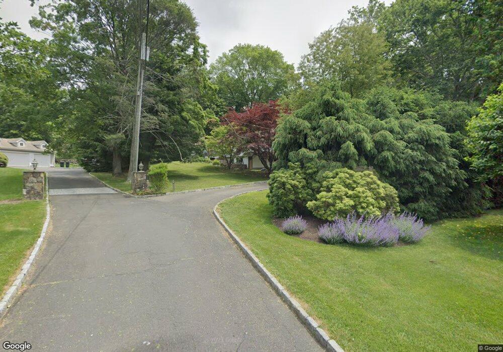 4 Lookout Trail, Westport, CT 06880 - photo 1