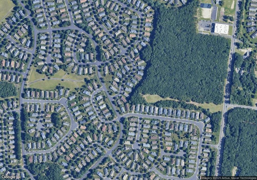 2601 Meadow Lake Dr, Toms River, NJ 08755 - photo 1