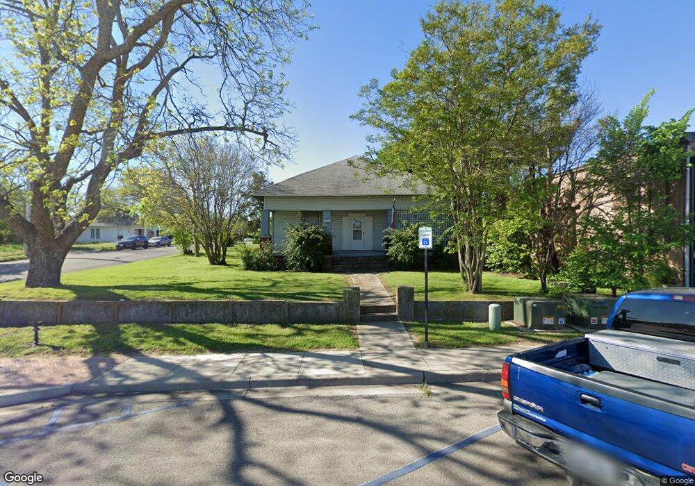 136 E Church St, Weatherford, TX 76086 - photo 1