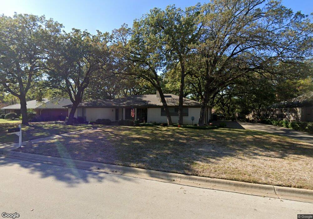 700 Ridgecrest Cir, Denton, TX 76205 - photo 1