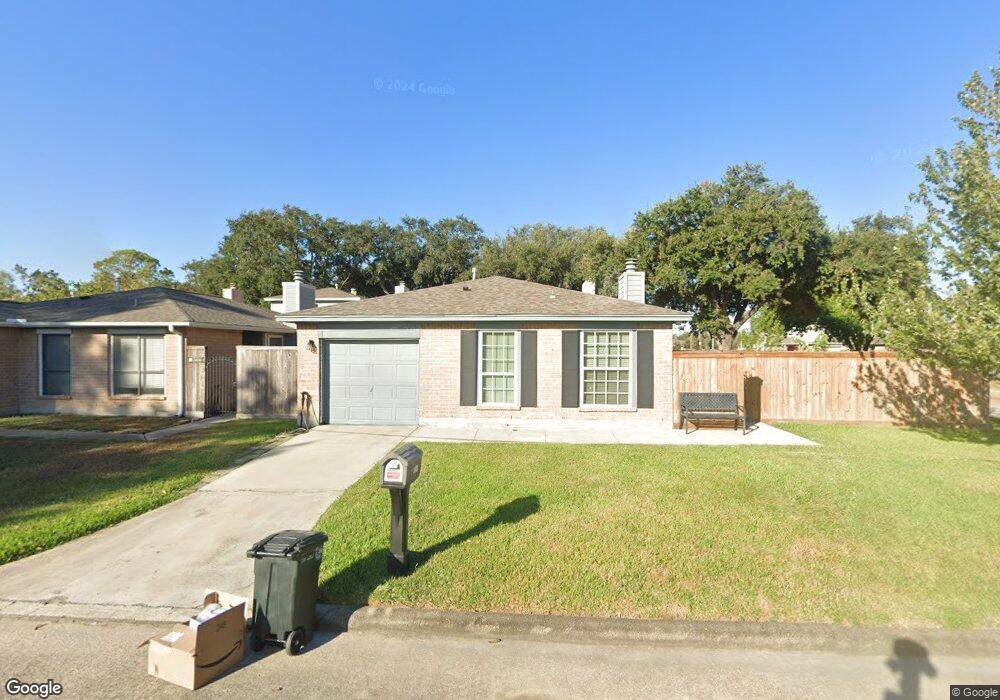 7839 Mauvewood Dr, Houston, TX 77040 - photo 1