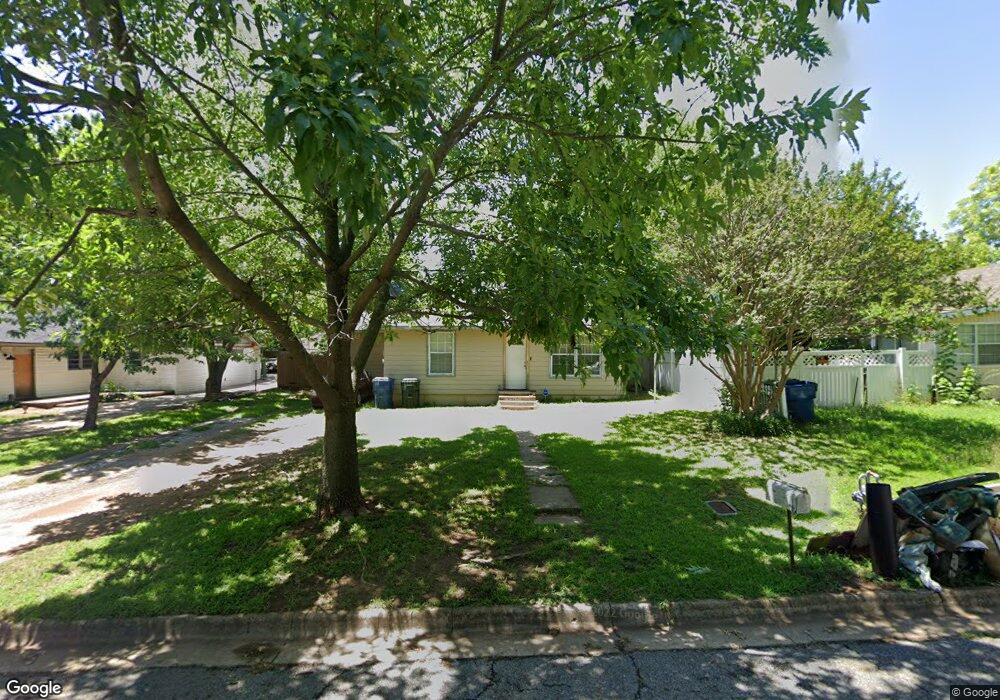 2824 W Elm St, Denison, TX 75020 - photo 1