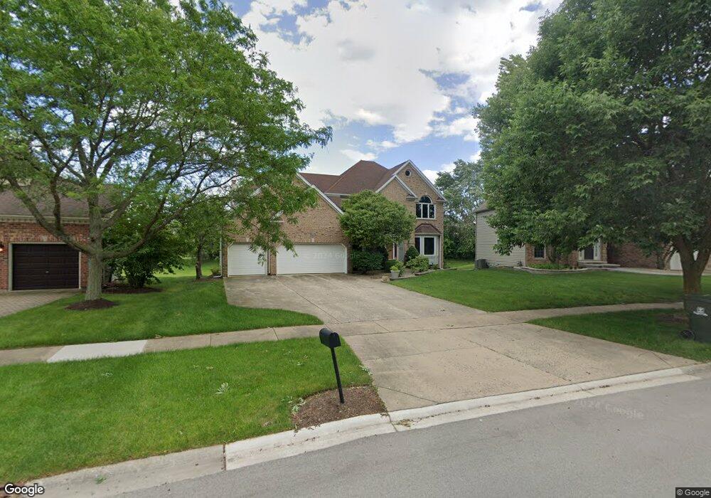 2256 Comstock Ln unit 1, Naperville, IL 60564 - photo 1