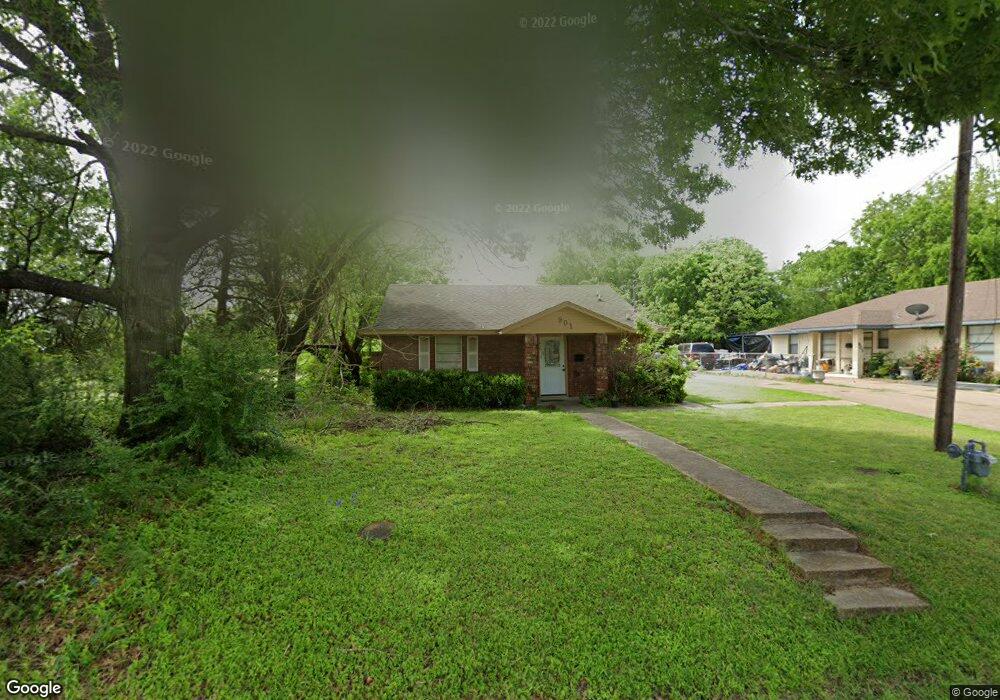 901 W Milam St, Ennis, TX 75119 - photo 1