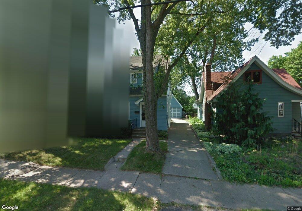 1121 Gordon Ave, Lansing, MI 48910 - photo 1