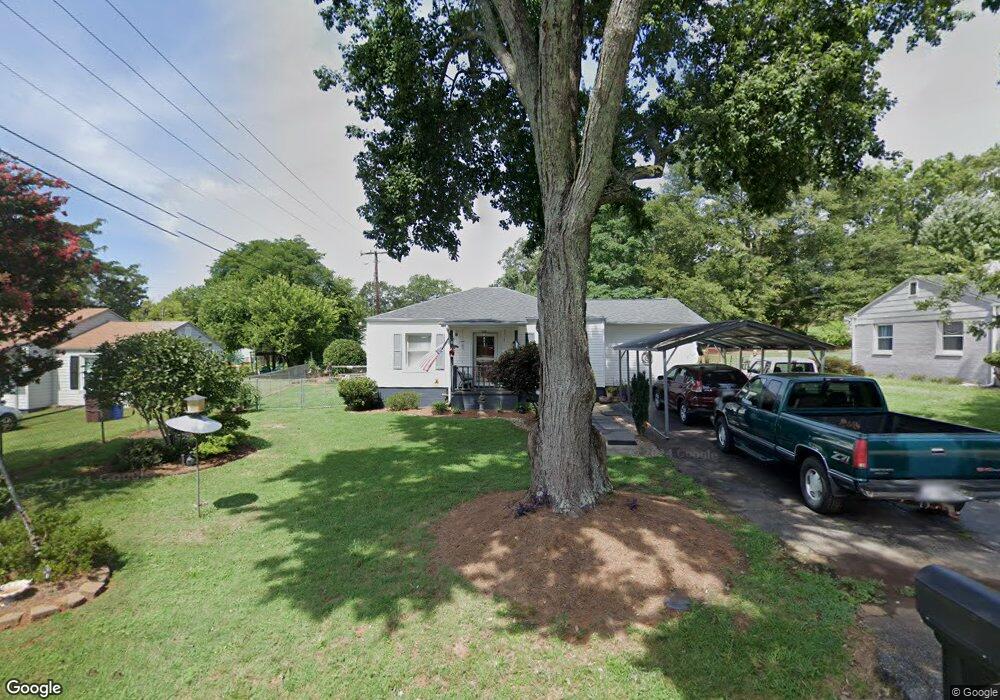 320 S Elm St, Pendleton, SC 29670 - photo 1