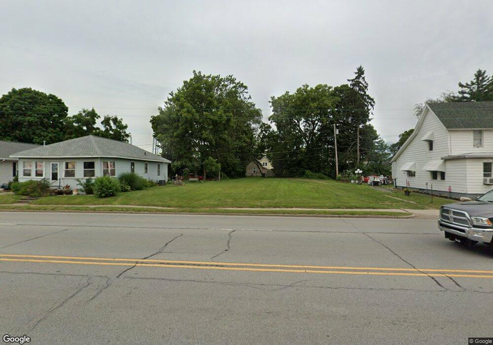 404 Grove St, La Porte, IN 46350 - photo 1