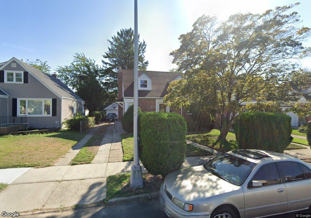 23112 128th Ave, Springfield Gardens, NY 11413 - photo 1