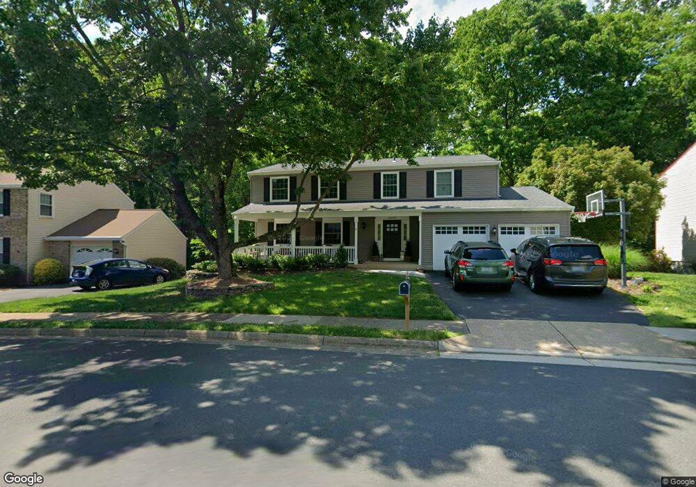 8090 Winding Way Ct, Springfield, VA 22153 - photo 1