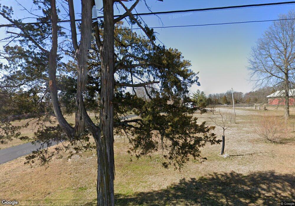 2128 Hendricks Rd, Pennsburg, PA 18073 - photo 1