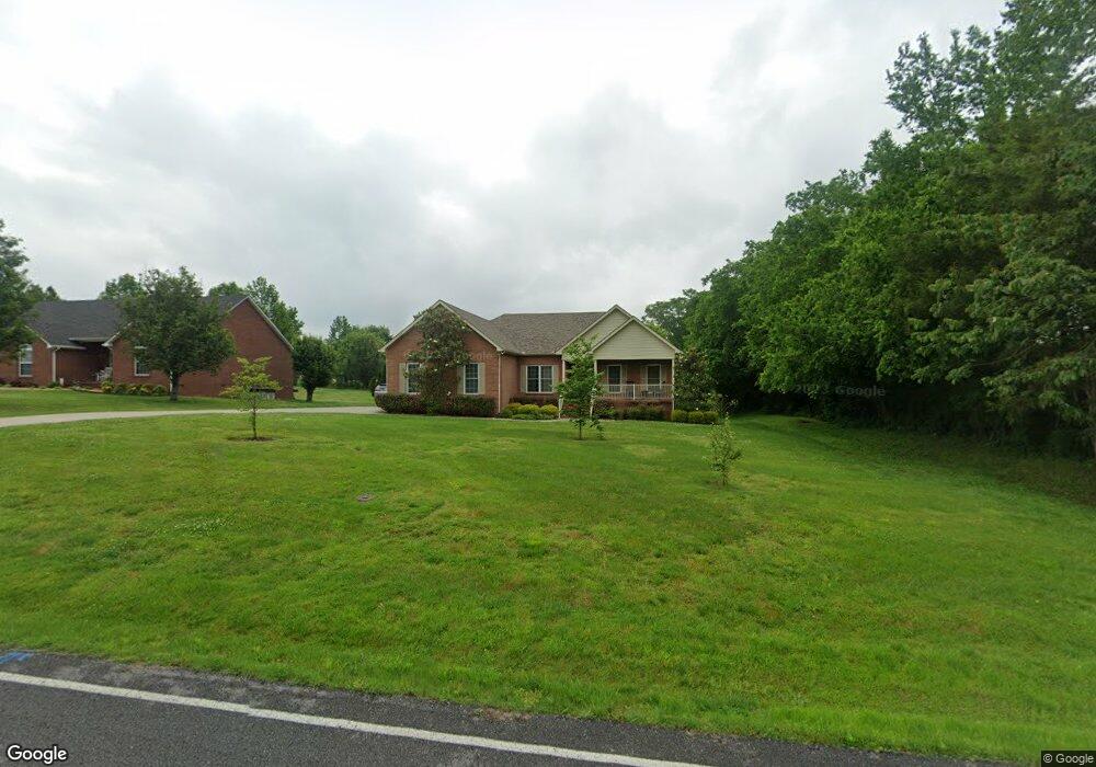 202 Jennings Ln, Shelbyville, TN 37160 - photo 1