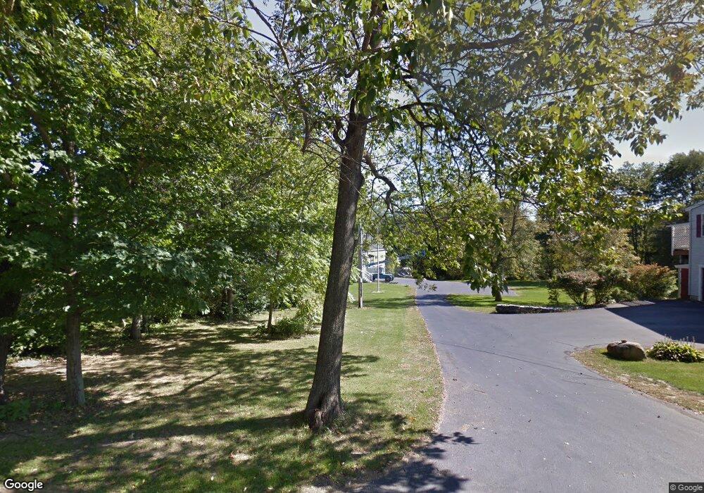 4 Stevenson Rd, Kittery, ME 03904 - photo 1