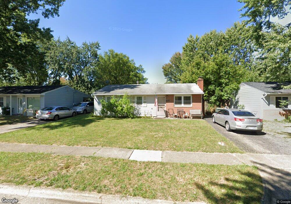 1631 Dundee Place, Columbus, OH 43227 - photo 1