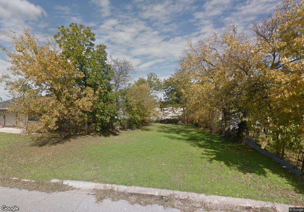 1011 1st Ave NW, Ardmore, OK 73401 - photo 1