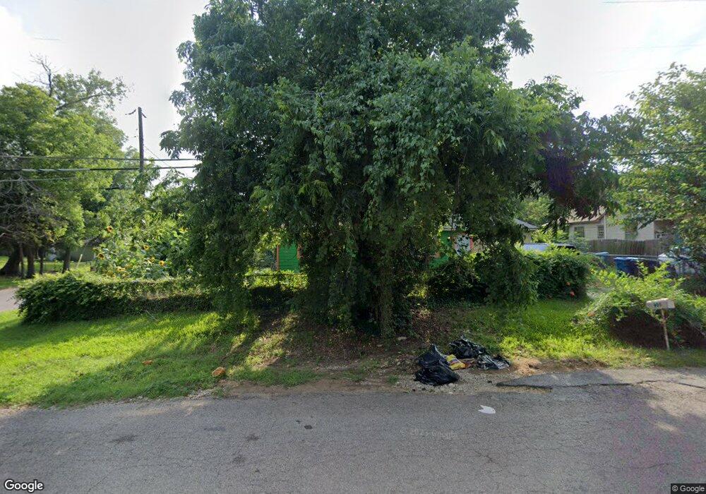 905 Layne Dr, Denison, TX 75020 - photo 1