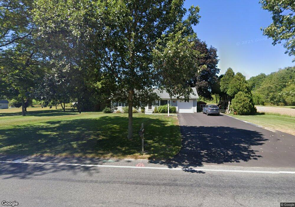 131 East St, Hadley, MA 01035 - photo 1