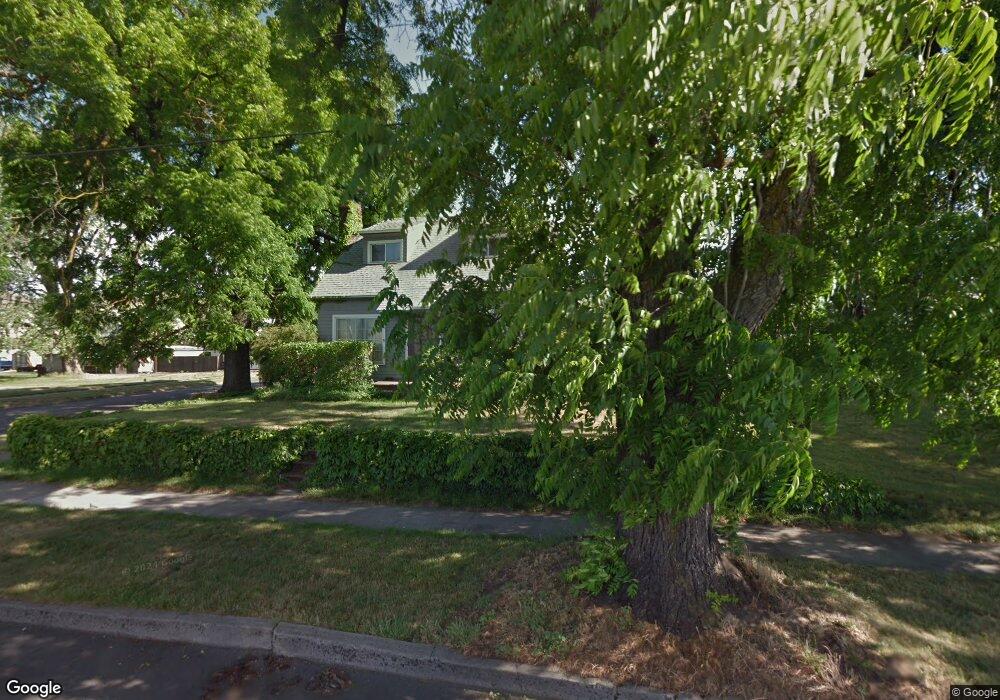 1020 E 8th St, the Dalles, OR 97058 - photo 1