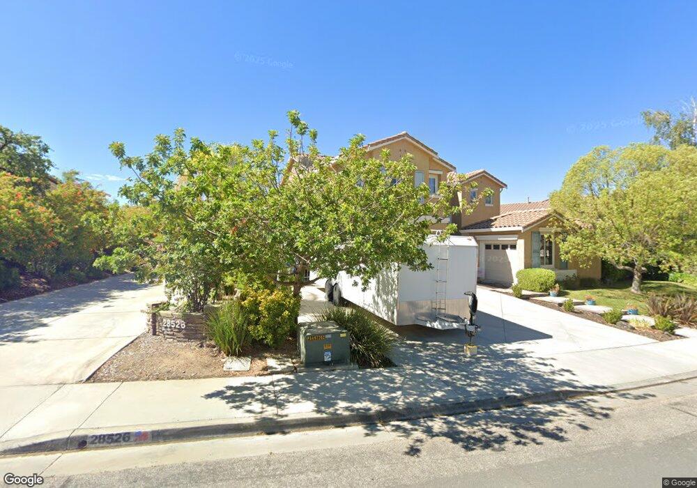 28526 Horseshoe Cir, Santa Clarita, CA 91390 - photo 1