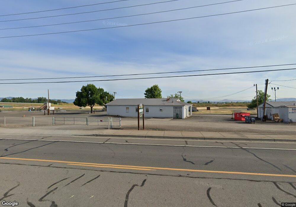 1111 E Vilas Rd, Central Point, OR 97502 - photo 1