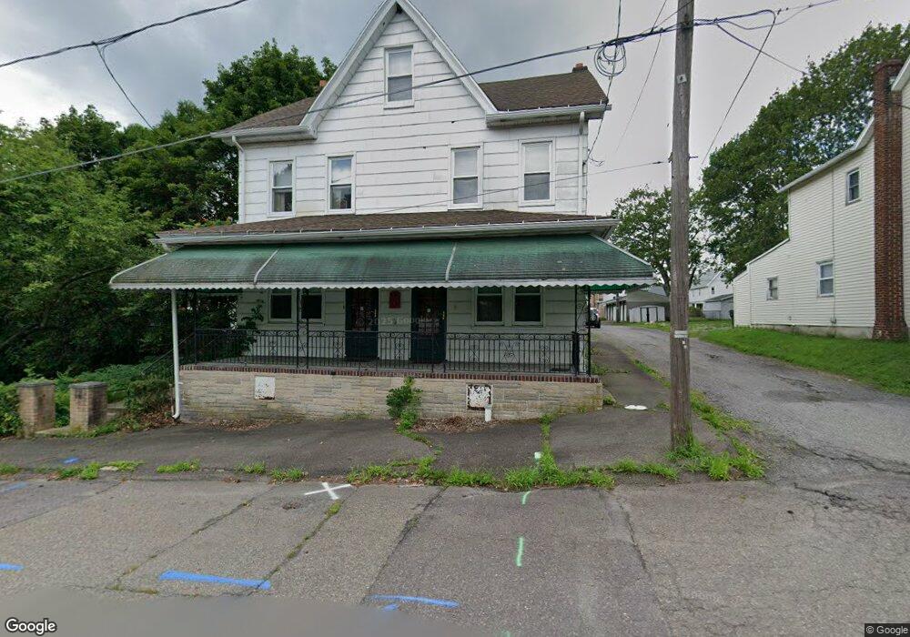 52 S Hancock St, McAdoo, PA 18237 - photo 1