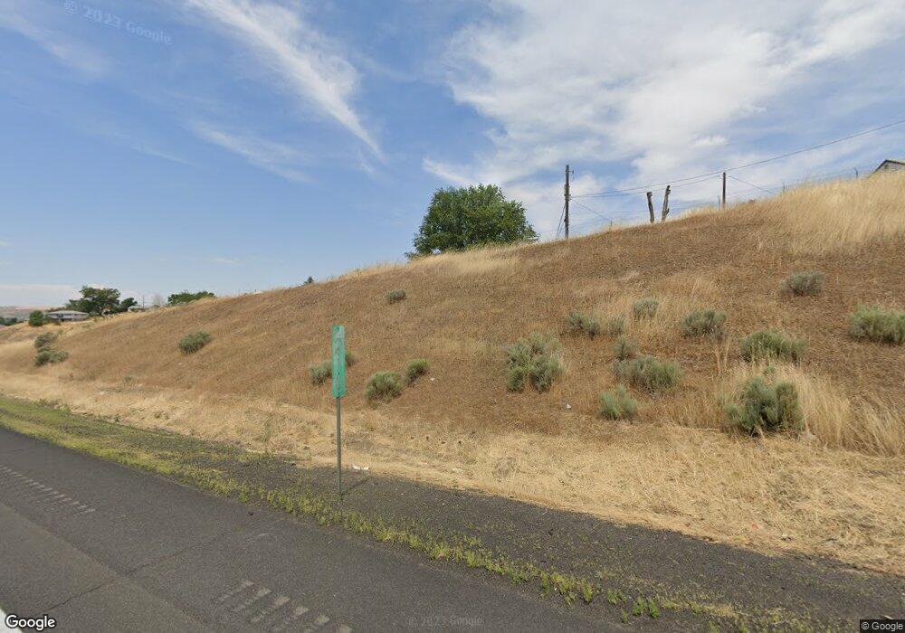 813 SW 15th St, Pendleton, OR 97801 - photo 1